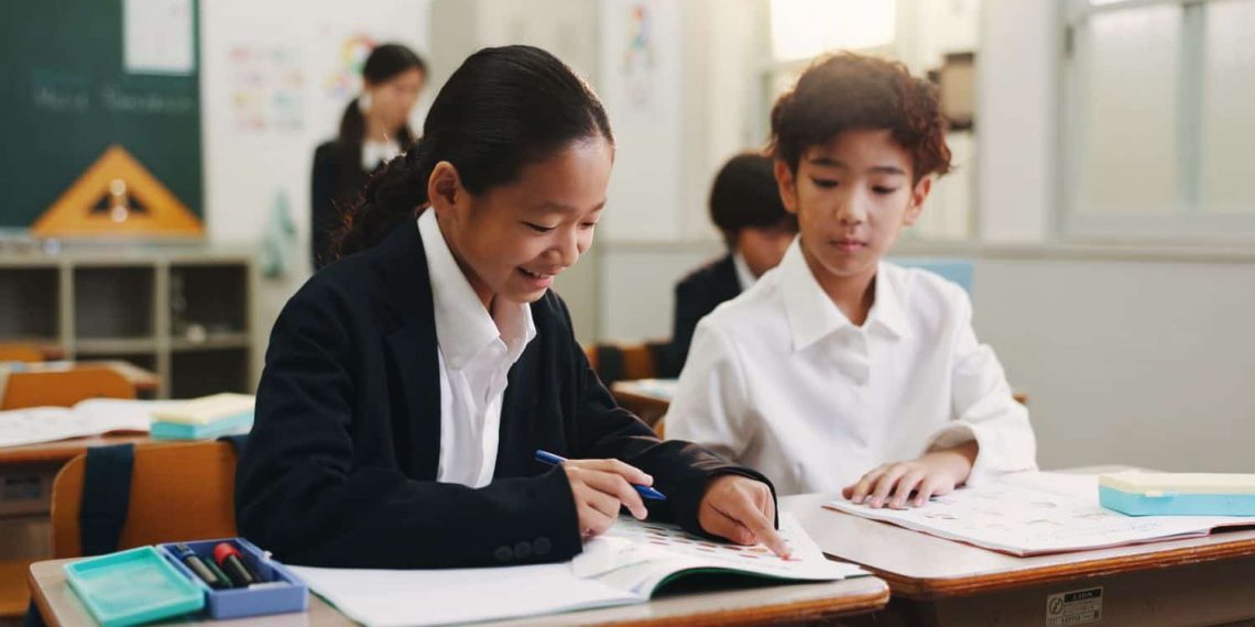 การศึกษาในประเทศไทย: แนวโน้ม วิธีการเรียนรู้ และเทคโนโลยีเพื่ออนาคต